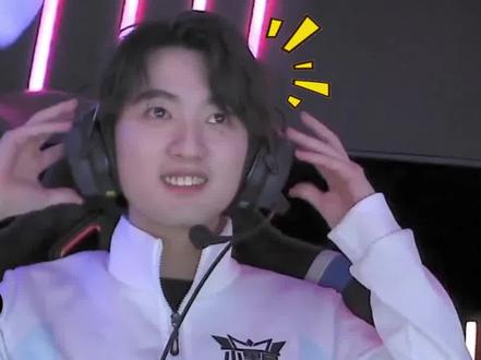 FL4MUS遭诈骗分子套路，价值4万美元的游戏皮肤被骗