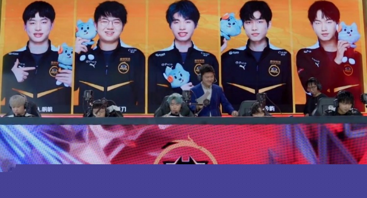 Jwei ：前期对线方面并不顺利 是我打的太烂了