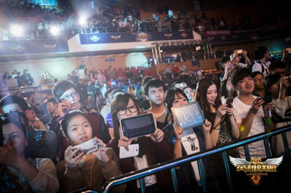 Kanavi ：感觉开心吧，因为抢到了龙