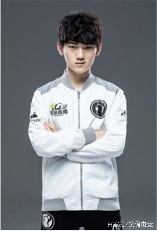 apEX与分析师就ZywOo的评论发生冲突